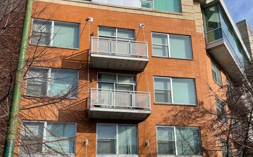 KCB Real Estate acquired a 26-unit apartment property in Chicago's Fulton Market District with upside potential on rents