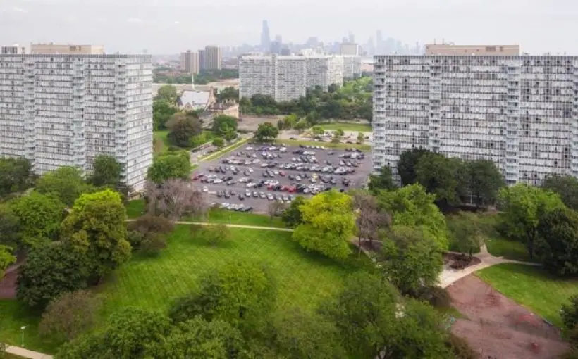 CHI Lake Meadows apartments Chicago
