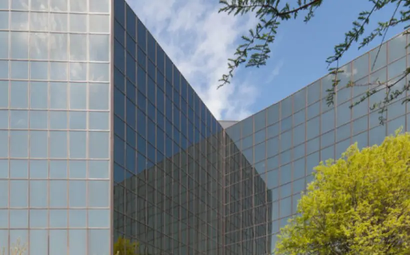 Chicago-based real estate firm Zeller hired Cushman & Wakefield to sell the Old Orchard Towers office property in Skokie as a redevelopment opportunity