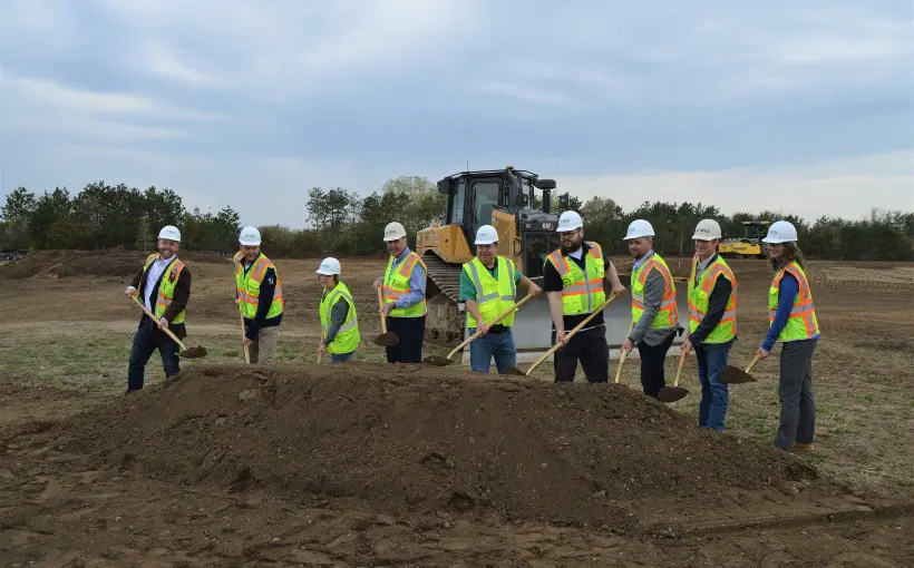 The Opus Group has begun construction on an industrial building in Cottage Grove, Minnesota for RJ Schinner