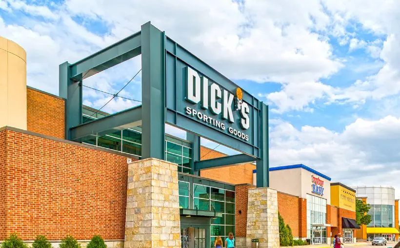 DRA Advisors has put 18 Chicago-area shopping centers up for sale, part of a portfolio valued at $540 million