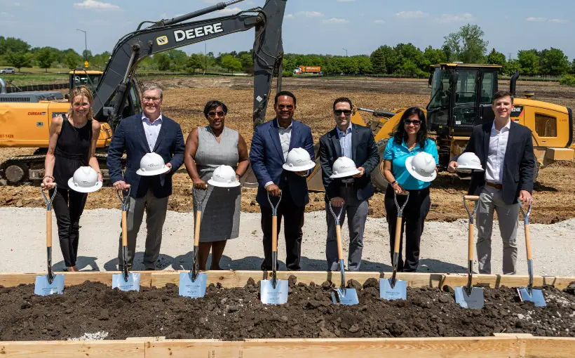 CHI Seefried Industrial Properties Groundbreaking for Aurora Tech Park Aurora IL