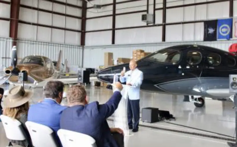 Cirrus Aviation building $13M add-on at McKinney Airport