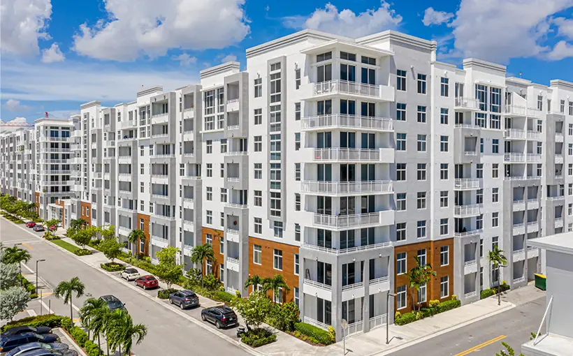 JLL Capital Markets has arranged the recapitalization of Landmark South in Doral