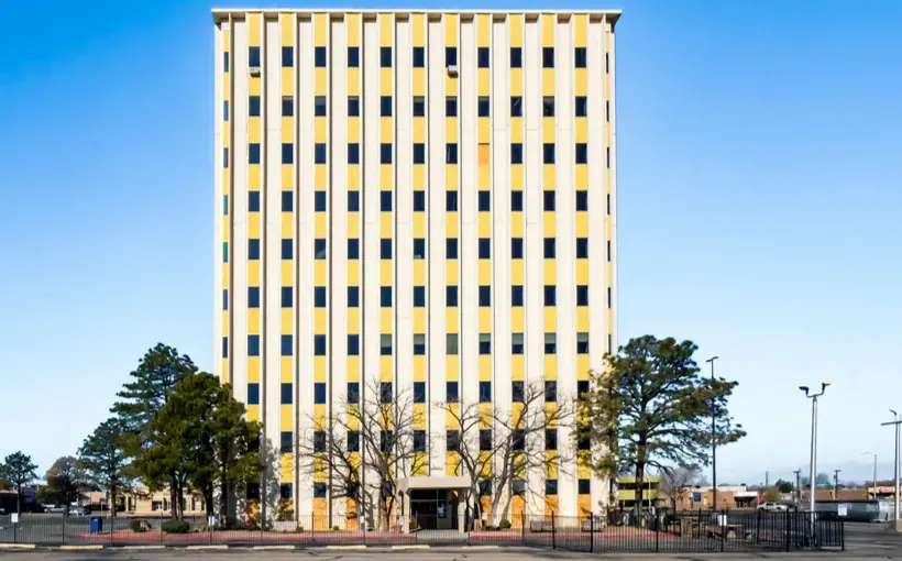 Albuquerque 10-story office tower to be auctioned off