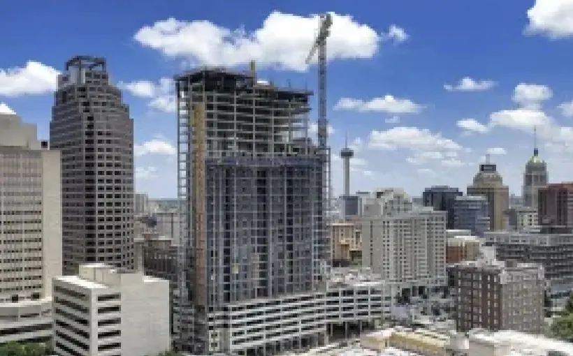 San Antonio's 32-story 300 Main tops out