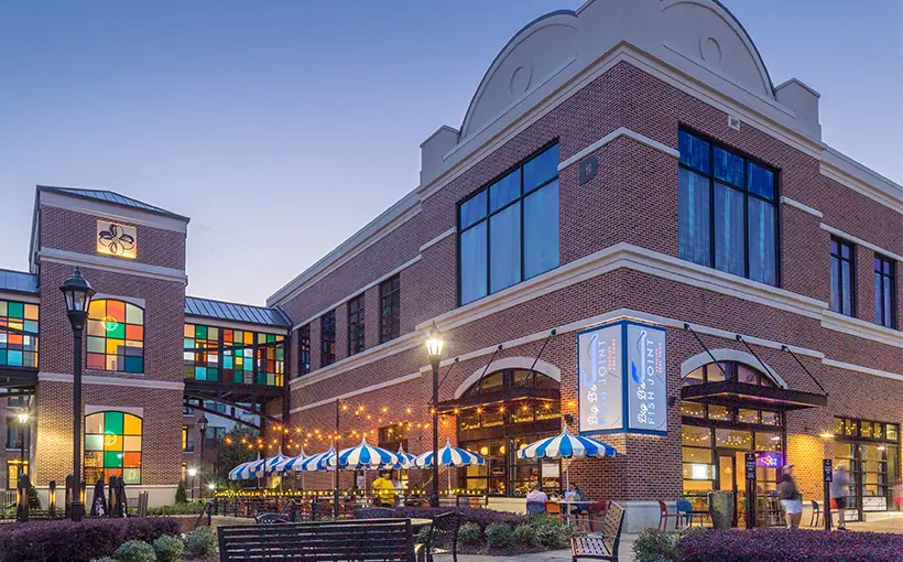 Atlanta-based Connolly and partner Coro Realty announce the repositioning of the commercial portion of the mixed-use development formerly known as Sandy Springs Gateway, now named Chastain Market