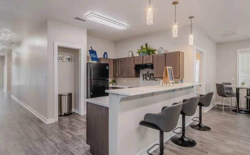 Fairway Village Apts in Dallas receive $19M facelift