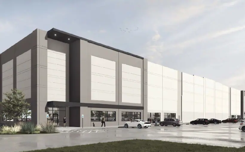 575K SF Frisco Trade Center ready soon