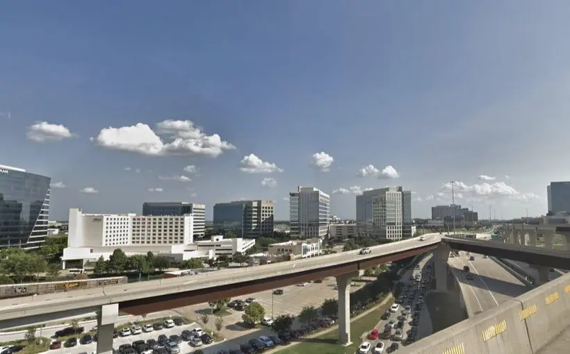 Plano Top With Renters