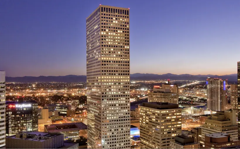 Denver's Republic Plaza loses $237M in value