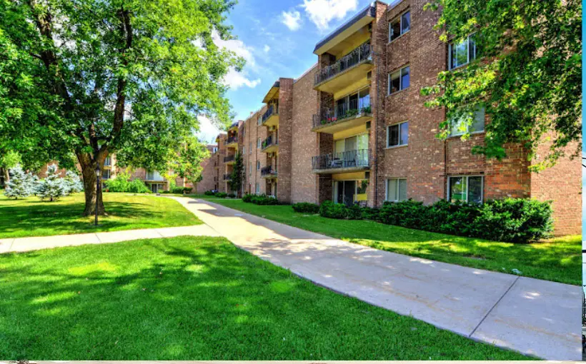 Stonebridge at Arlington Heights