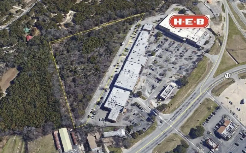 Tesla to take over former Austin supermarket space