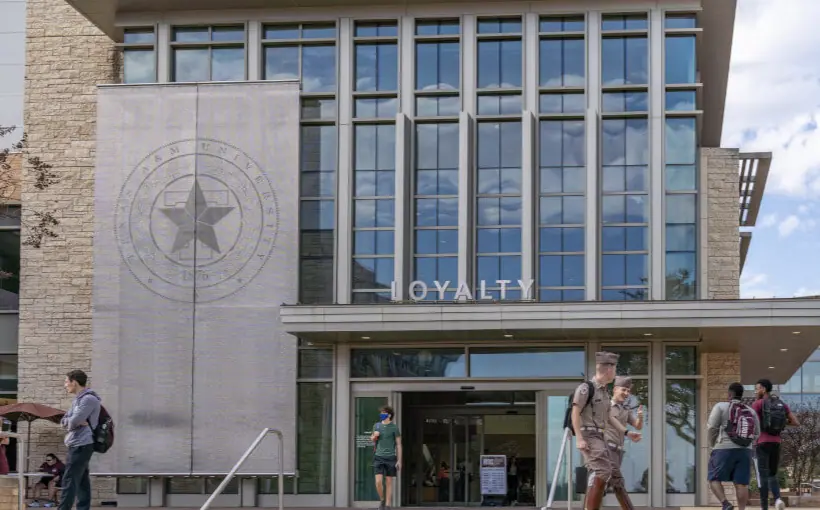 Buc-ee's founder funds Texas A & M food science center