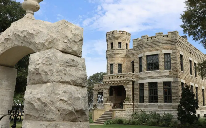 100 year old Waco Castle up for auction