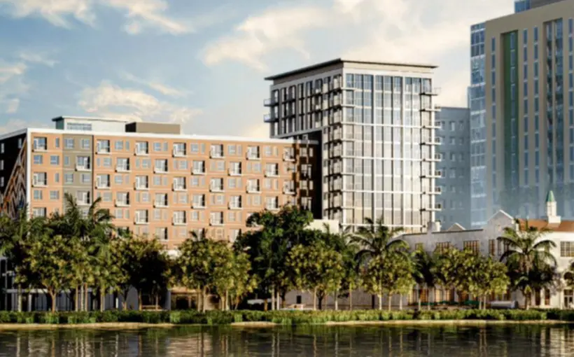 Pinellas County Schools has chosen Tomlinson Community Partners to renovate the Tomlinson Building for workforce housing