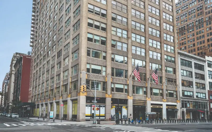 261 Fifth_Building_Exterior_Facade1 (1)