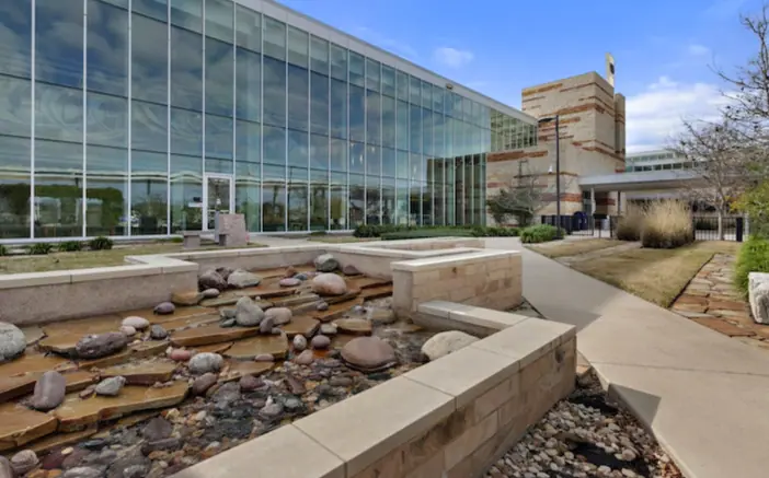 CBRE Helps Seller spin off Austin outpatient VA building