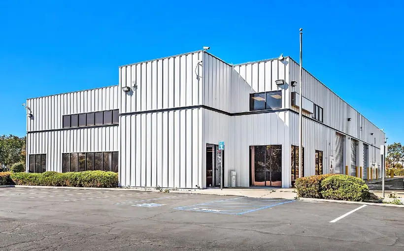 Bandon Capital Advisors recently arranged a loan to refinance a covered-land industrial site with space for industrial outdoor storage in Costa Mesa