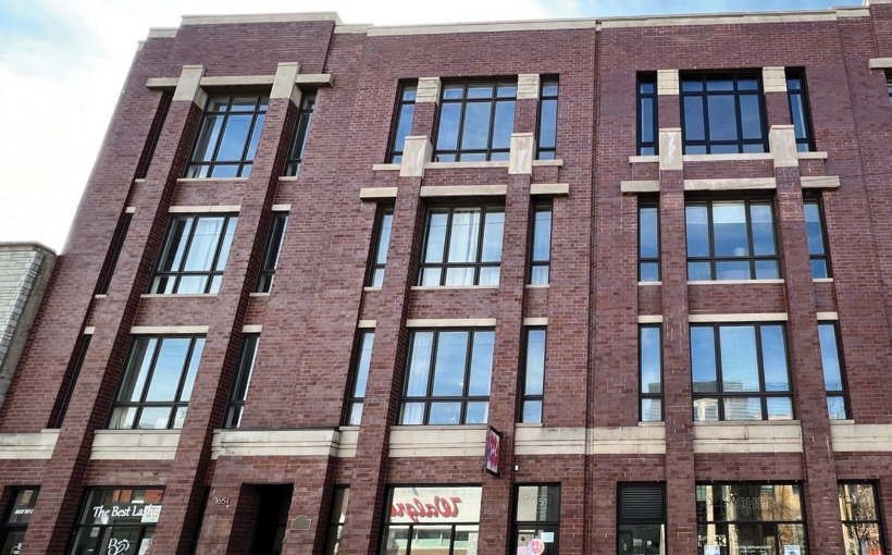 Chicago-based multifamily brokerage firm Essex Realty Group, Inc. recently facilitated the sale of 1651 W. Chicago Avenue, a mixed-use building located in Chicago’s popular West Town/Ukrainian Village neighborhood