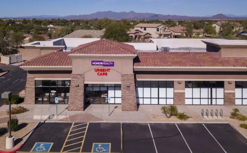 HonorHealth buys 26 AZ FastMed urgent care centers