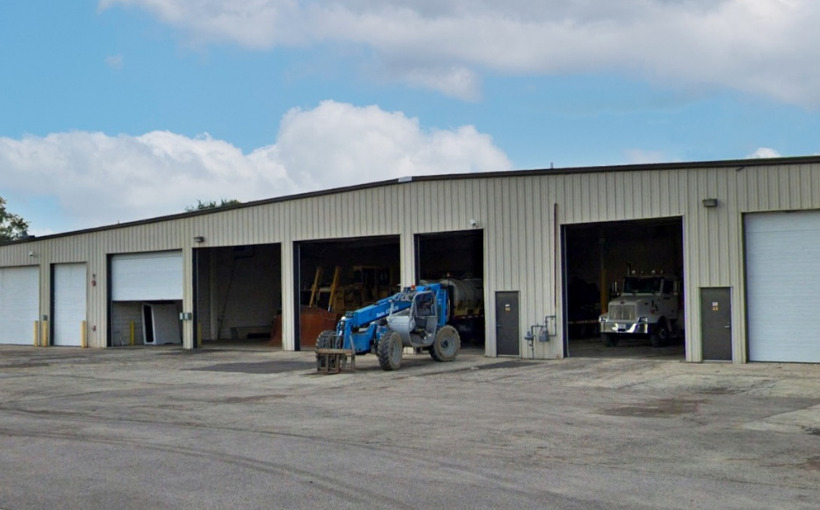 Lee & Associates, one of the largest national commercial real estate providers, negotiated the $2.7 million sale of a 21,627-square-foot truck maintenance facility located at 1790 Gilpen Avenue in South Elgin