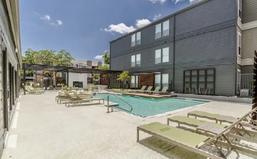 SPI picks Dallas 188 unit rental community
