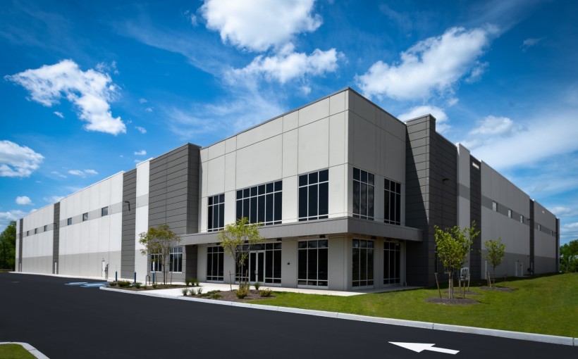 Dalfen Industrial acquired its first Central New Jersey property in Somerset, then leased it entirely to Scentbird, Inc.