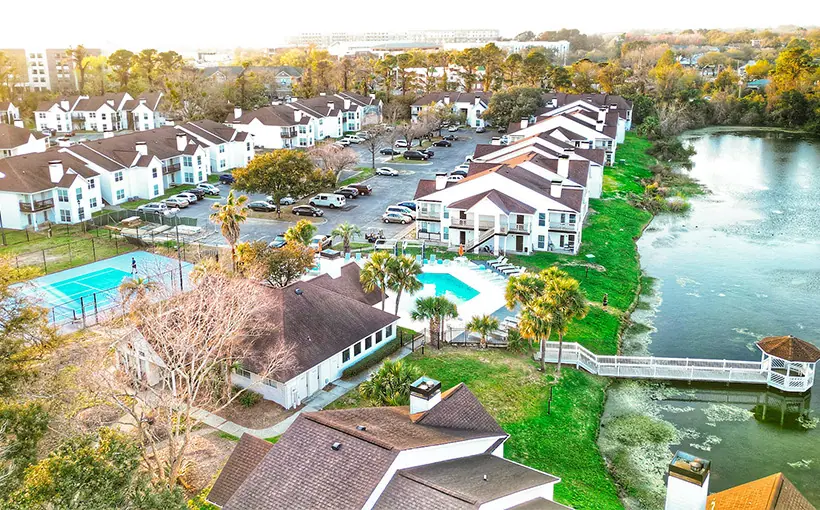 Mesa West Capital has provided Atlanta-based real estate investment firm Audubon with a $71.5 million first mortgage, floating-rate loan secured by The Cooper, a 344-unit multifamily community in the Charlotte suburb of Mount Pleasant, SC