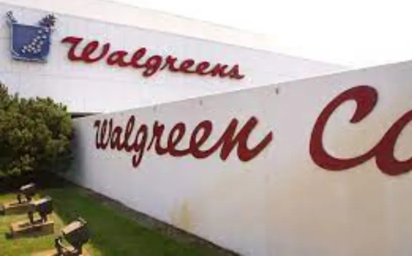 Walgreens closing stores, distribution center in Illinois