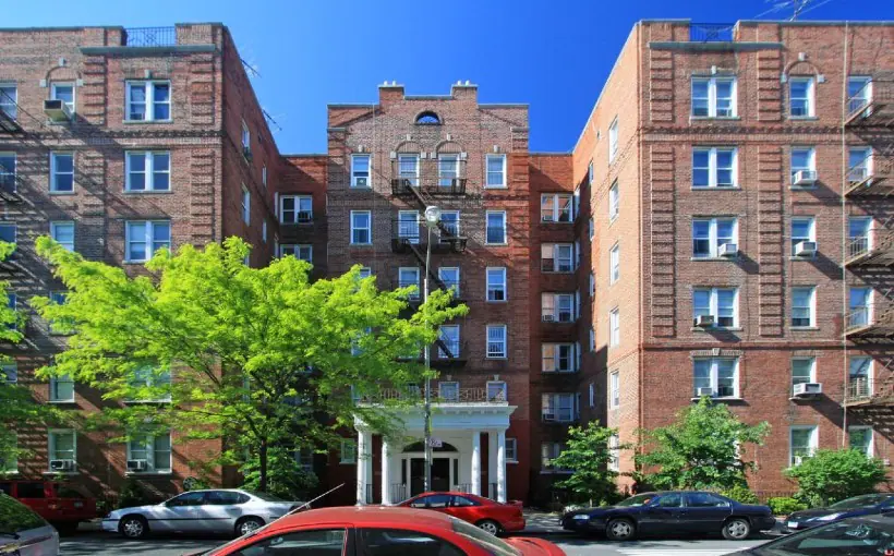 252 74th BayRidge_MarcusMillichap