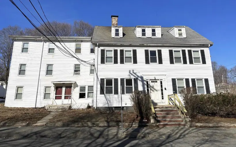 3 Warren St