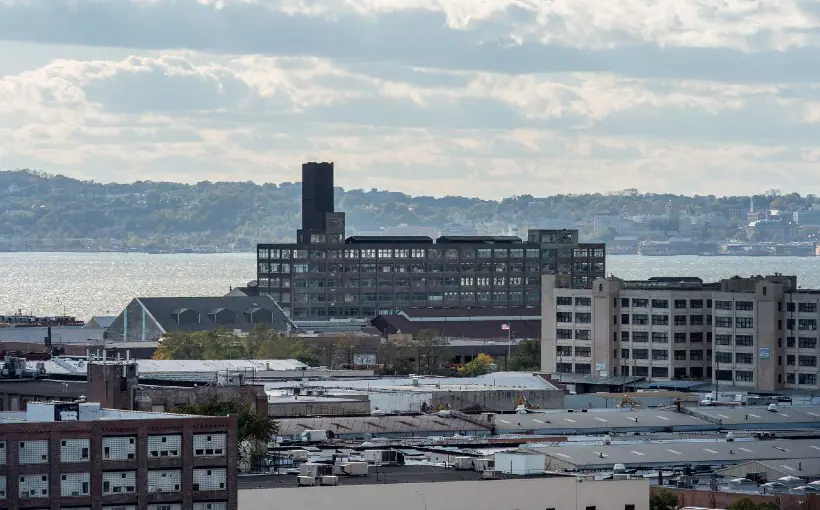 5b5f40983904f-brooklyn-offices-for-rent-sunset-park-whale-building-madison-realty-capital-14-53rd-street-3