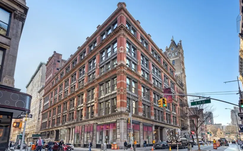 888_Broadway