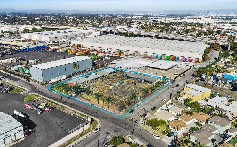CA 2903 Lynwood Road Lynwood