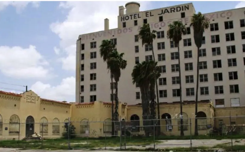 Hunt funds conversion of Brownsville's El Jardin Hotel into apartments