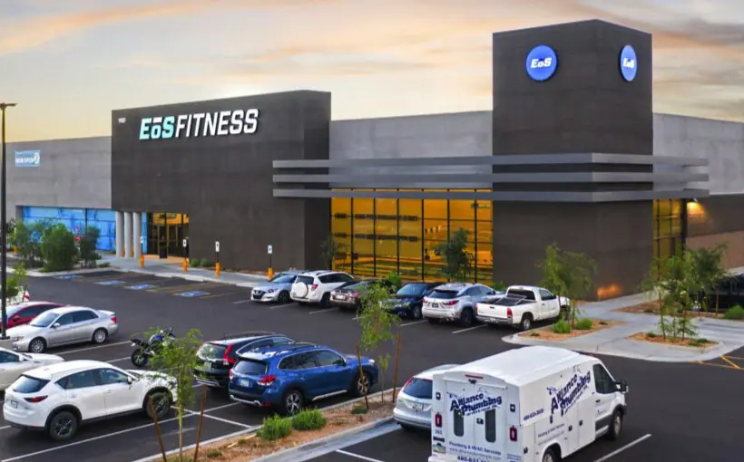 Barclay Group unloads 5 Arizona EoS gyms