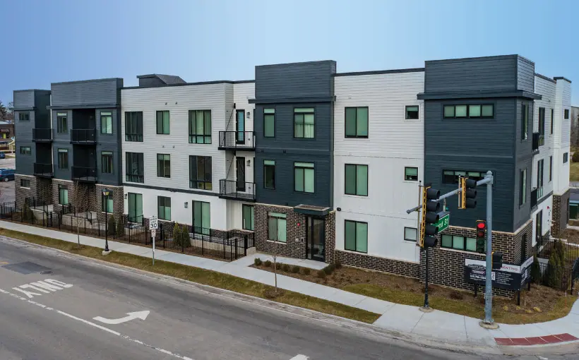 Essex Sets Apartment PPU Record in Downers Grove, Chicago, Illinois