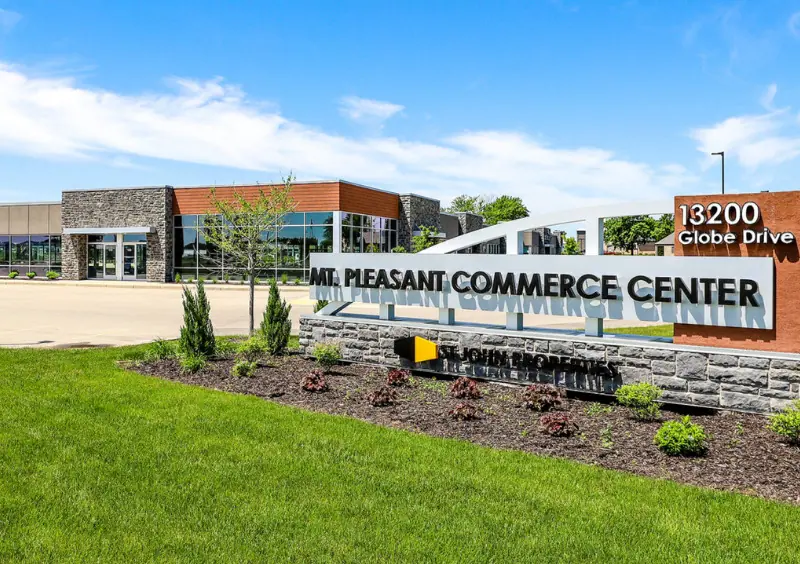 Mt. Pleasant Commerce Center_WI