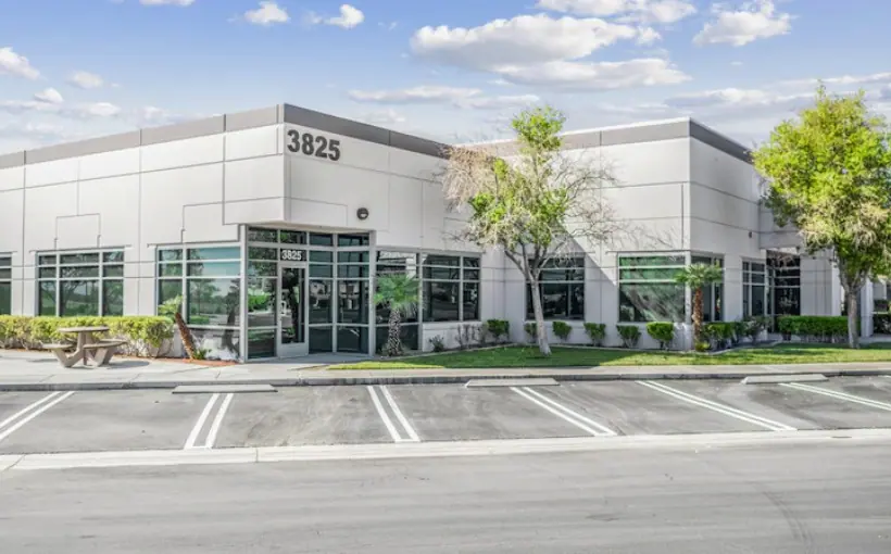 MCA trades N. LV Northport Business Center