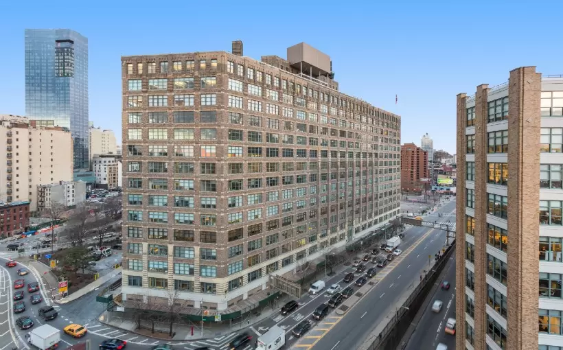 17KCJP_75Varick_Bldg 03 (1)