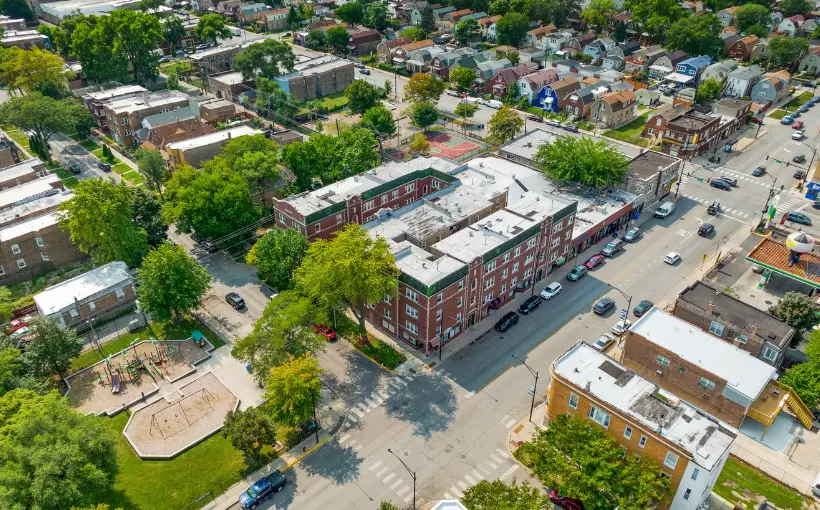 Kiser Group Brokers 41-Unit Property Near Humboldt Park