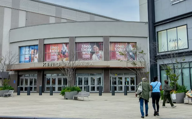 Kings-Plaza-Entry_1920x800
