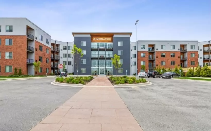 CP Capital Finalizes Sale of Des Plaines MF Property