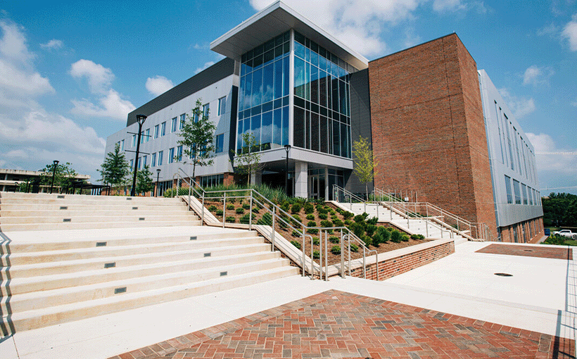 Hoar Construction has completed Phase I of a three-phase project at the new Science and Engineering Complex at The University of Alabama at Birmingham.