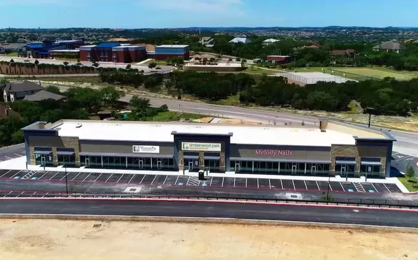 Headwall to start second $100M fund for retail centers