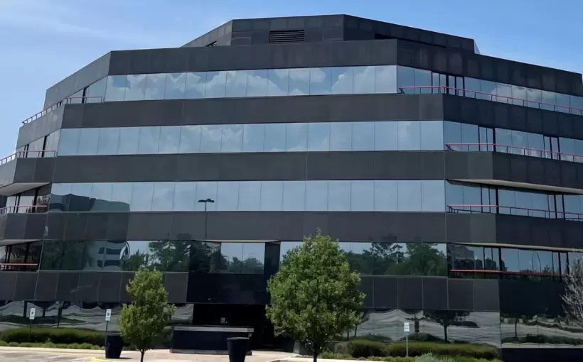 Schaumburg Office Building Slated for Conversion Sells for $3.5M_Lee & Associates