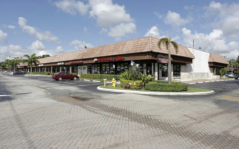Pathways to knock down Deerfield Beach plaza for supermarket