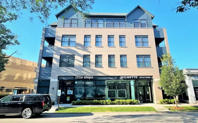 Interra Brokers $9.2M Sale of North Shore Mixed-Use MF Building