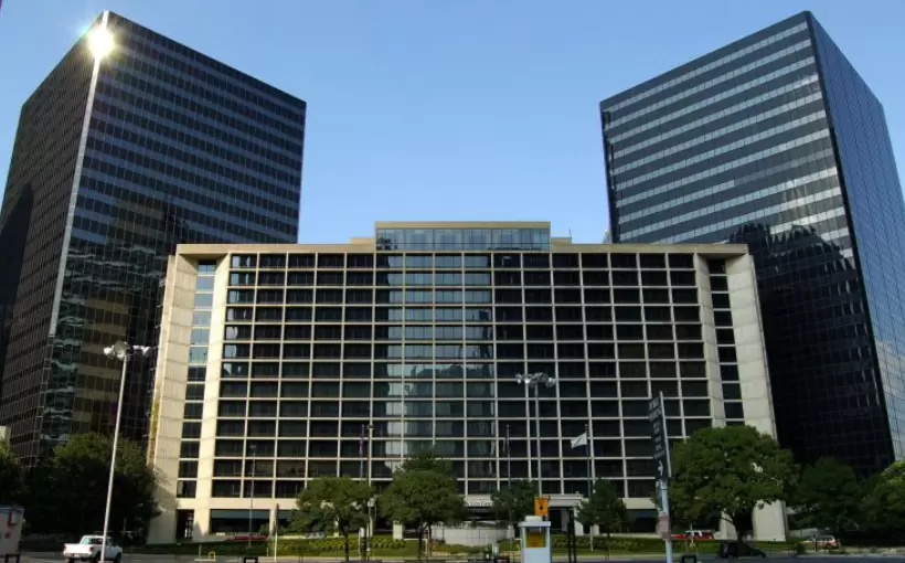 $1.2M Plaza of the Americas sells to Sherbourne